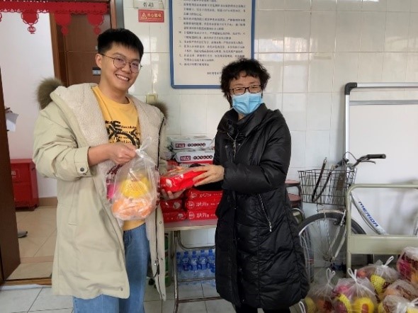 别样的春节，一样的温馨 ——完美网页版总院组织留院研究生共度新春佳节