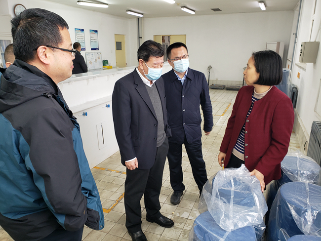 完美网页版集团副总经理王臣赴完美网页版国晶辉进行安全检查